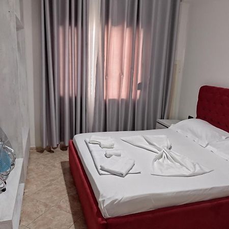 Hotel Vila Stefa Vlorë Rom bilde