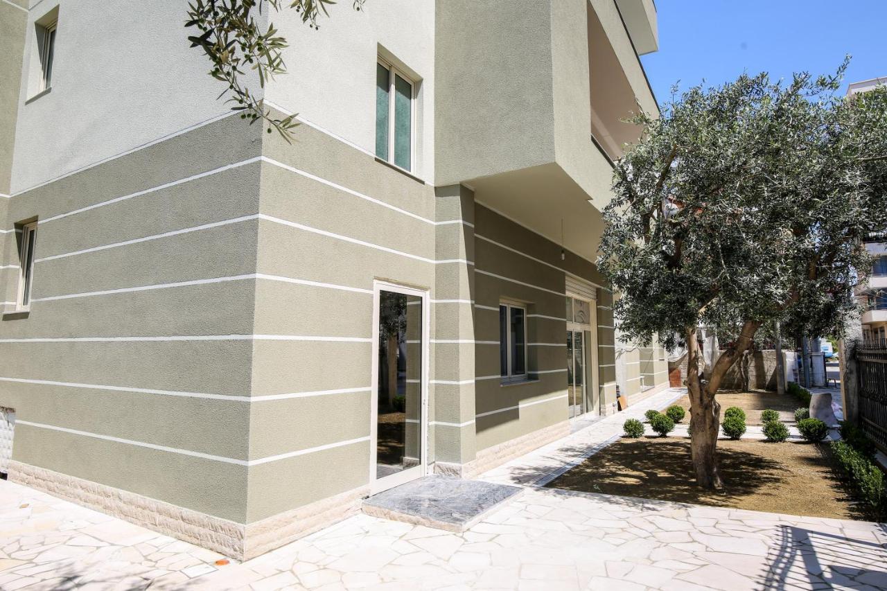 Hotel Vila Stefa Vlorë Eksteriør bilde
