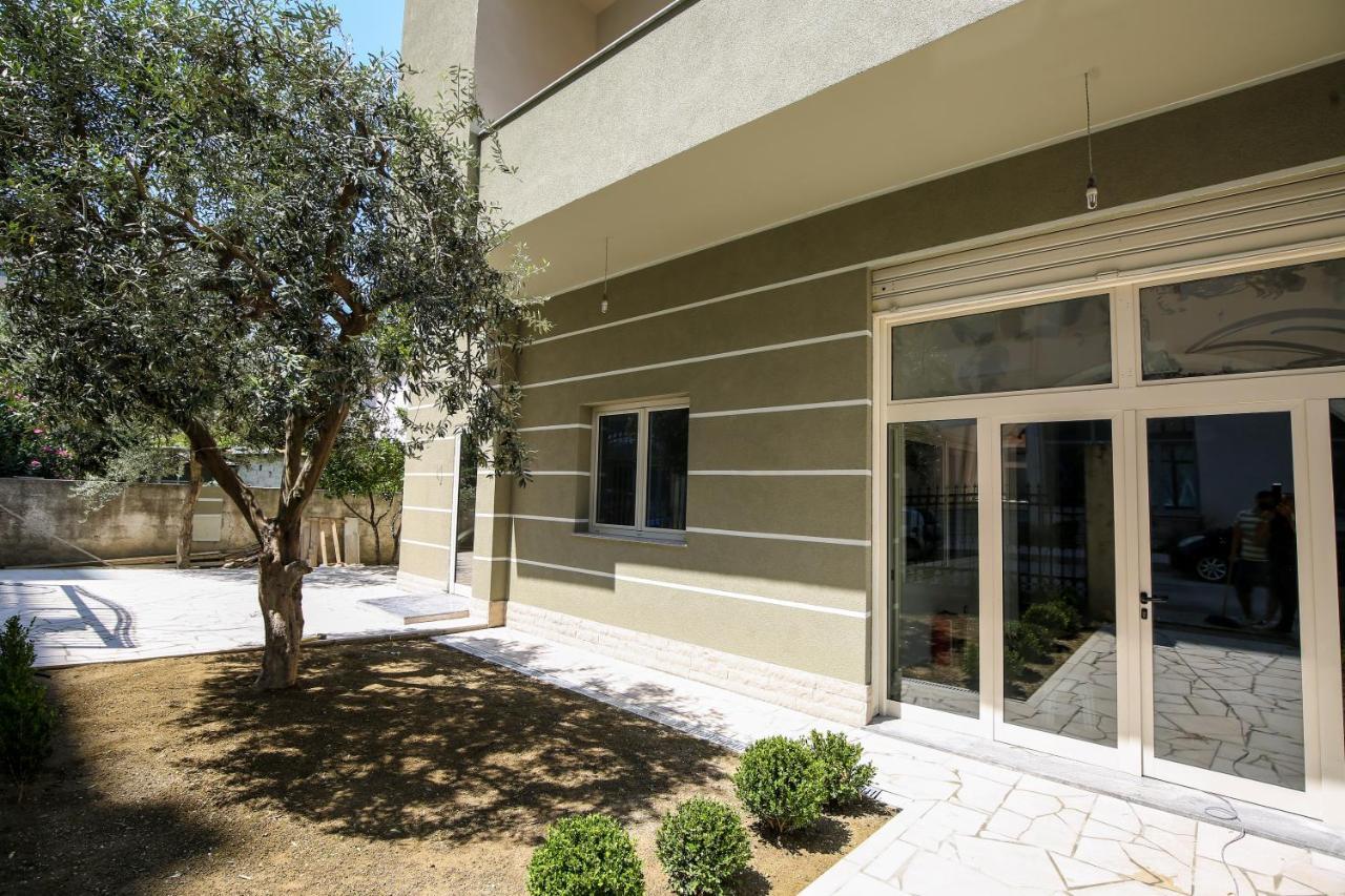 Hotel Vila Stefa Vlorë Eksteriør bilde