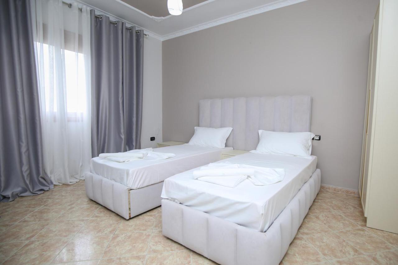 Hotel Vila Stefa Vlorë Eksteriør bilde