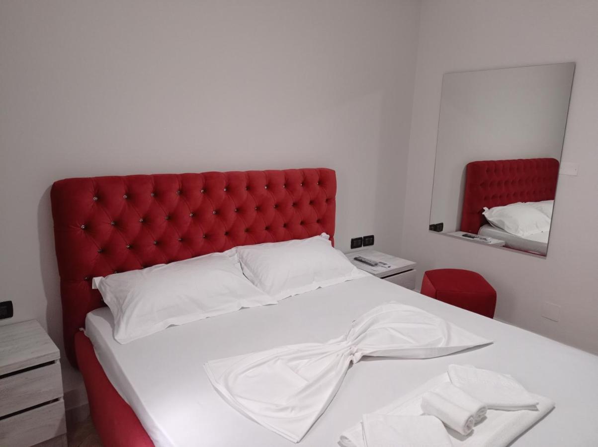 Hotel Vila Stefa Vlorë Eksteriør bilde