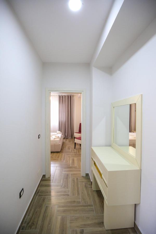 Hotel Vila Stefa Vlorë Eksteriør bilde