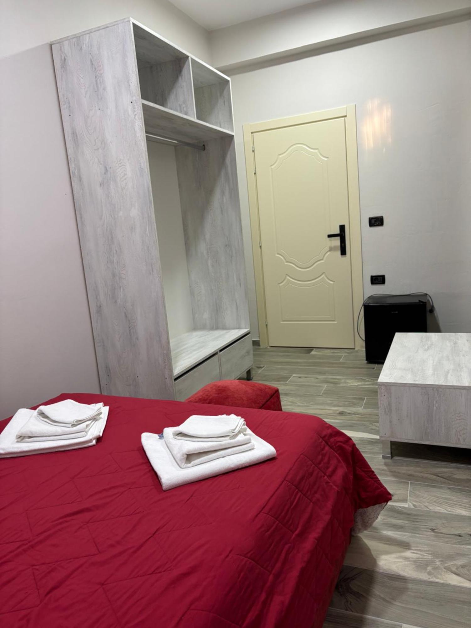 Hotel Vila Stefa Vlorë Eksteriør bilde