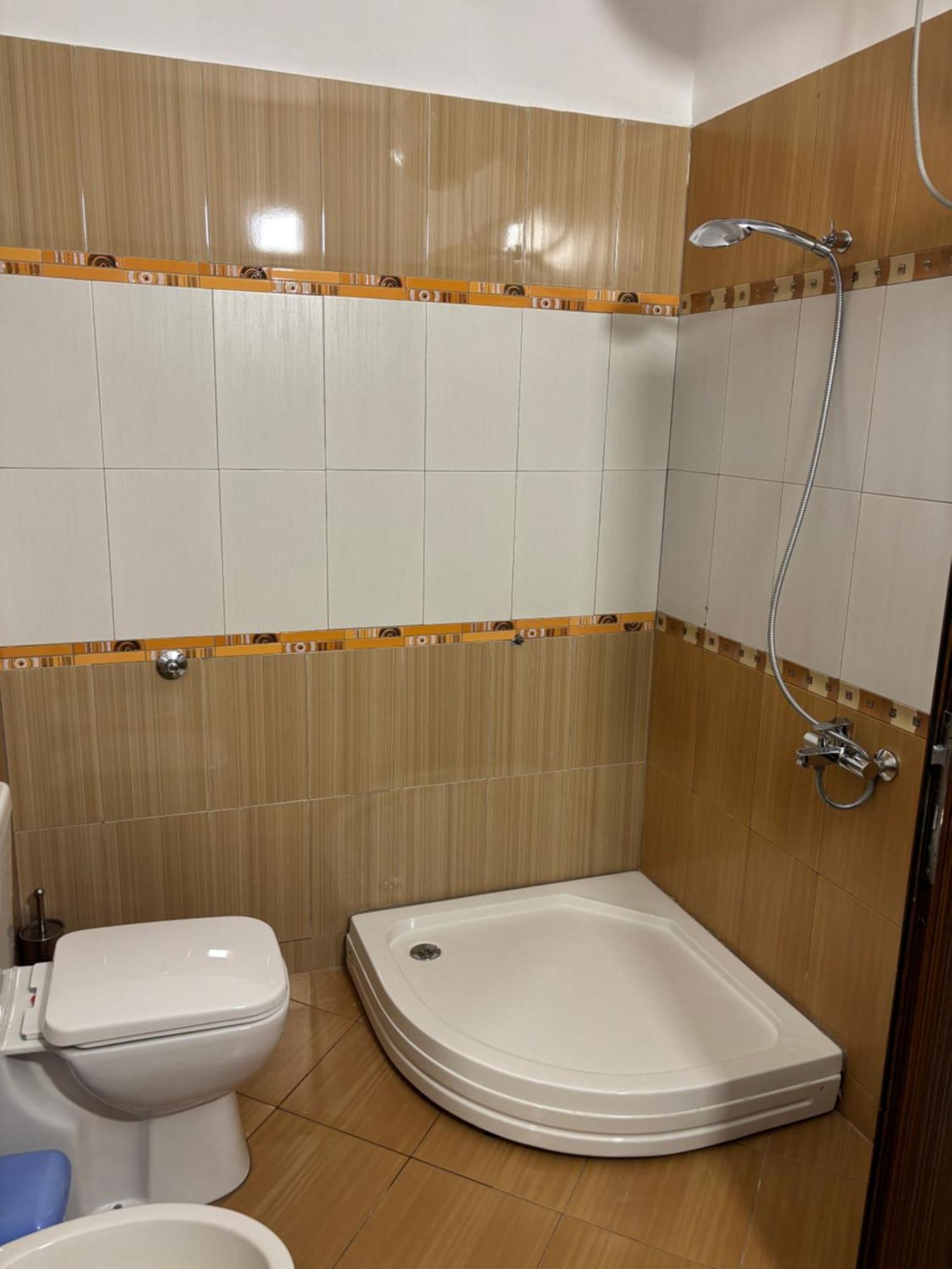 Hotel Vila Stefa Vlorë Eksteriør bilde
